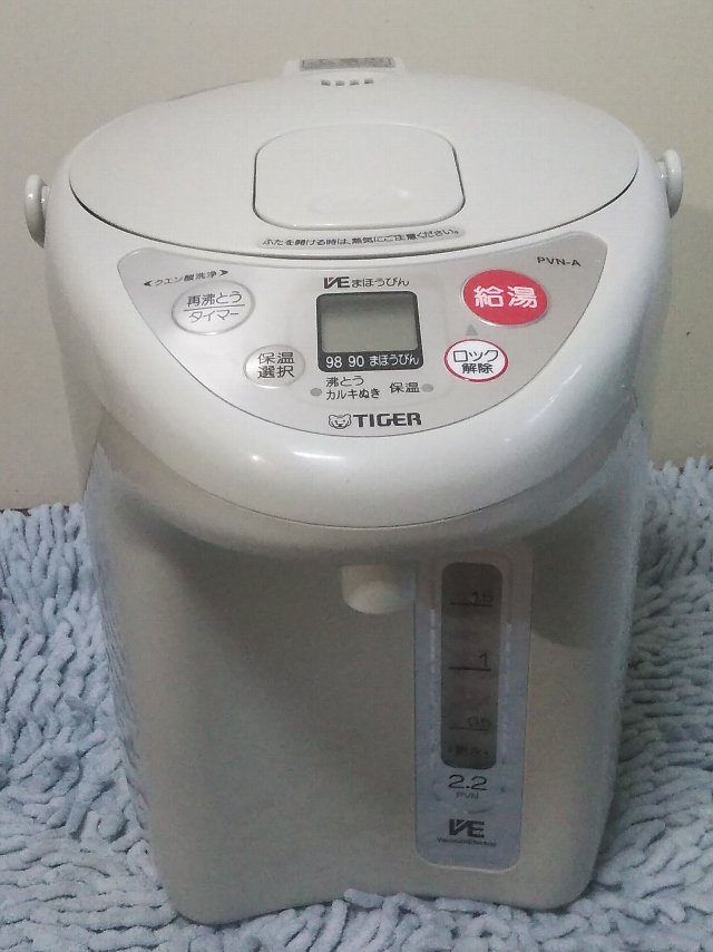 タイガー TIGER 電気ポット PVN-A220 2.2L